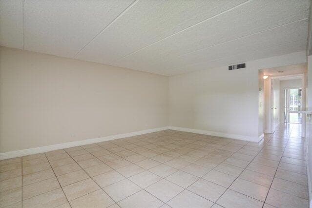 1104 Meadows Circle, Boynton Beach, FL 33436 photo 8