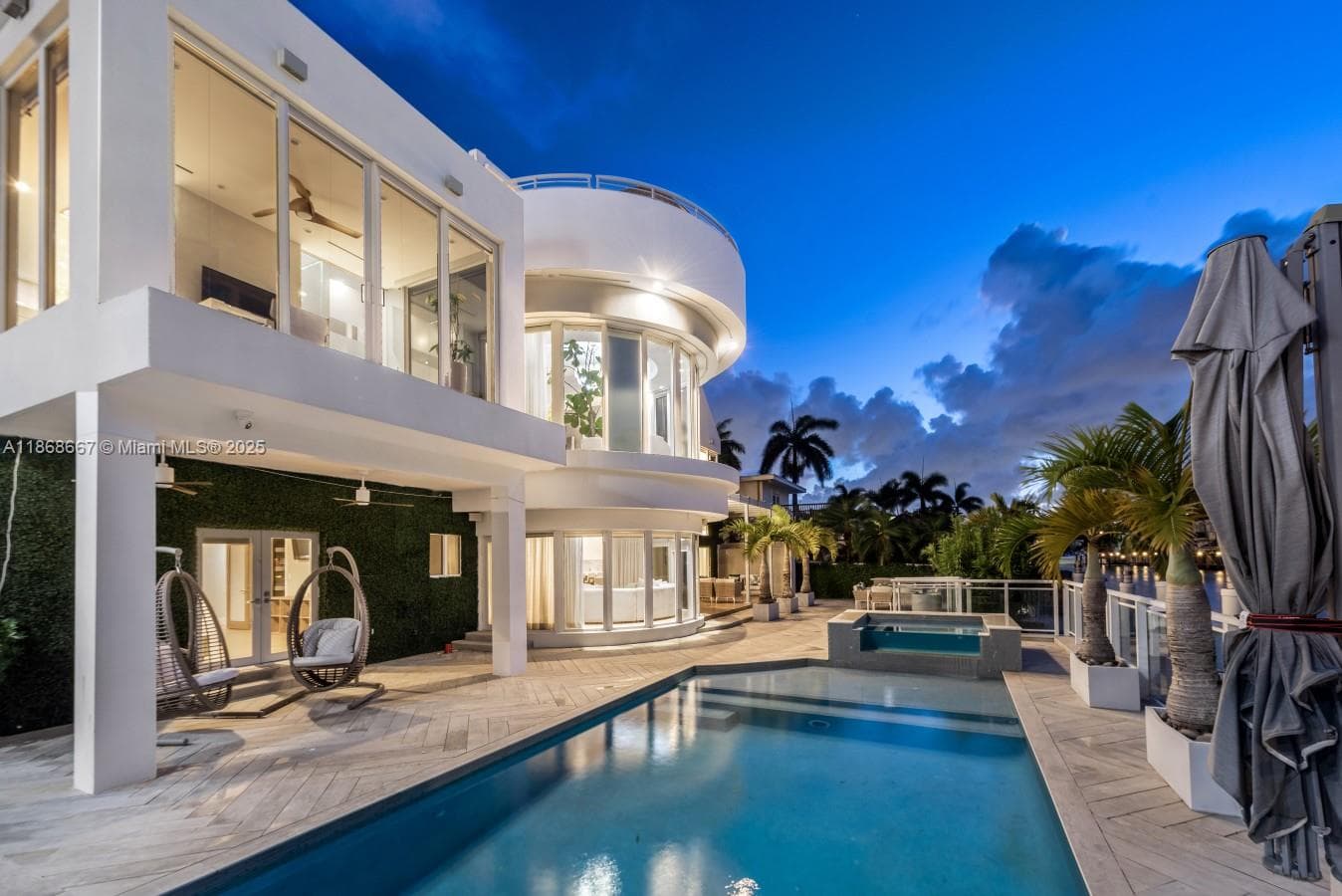 1319 Seminole Dr, Fort Lauderdale, FL 33304 photo 9