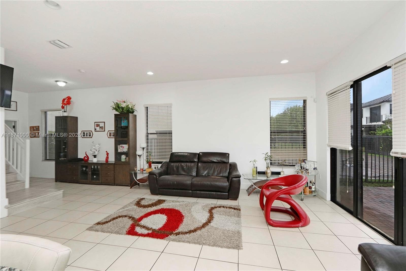 3293 W 98th Pl, Hialeah, FL 33018 photo 7