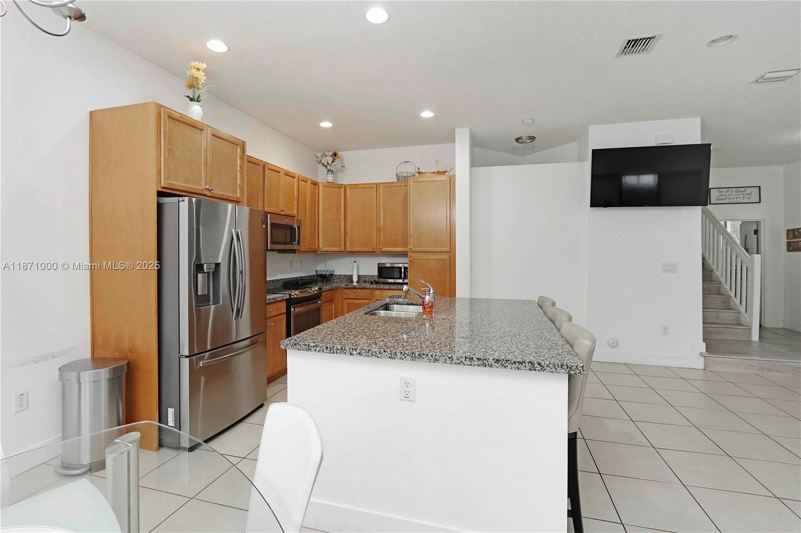 3293 W 98th Pl, Hialeah, FL 33018 photo 9