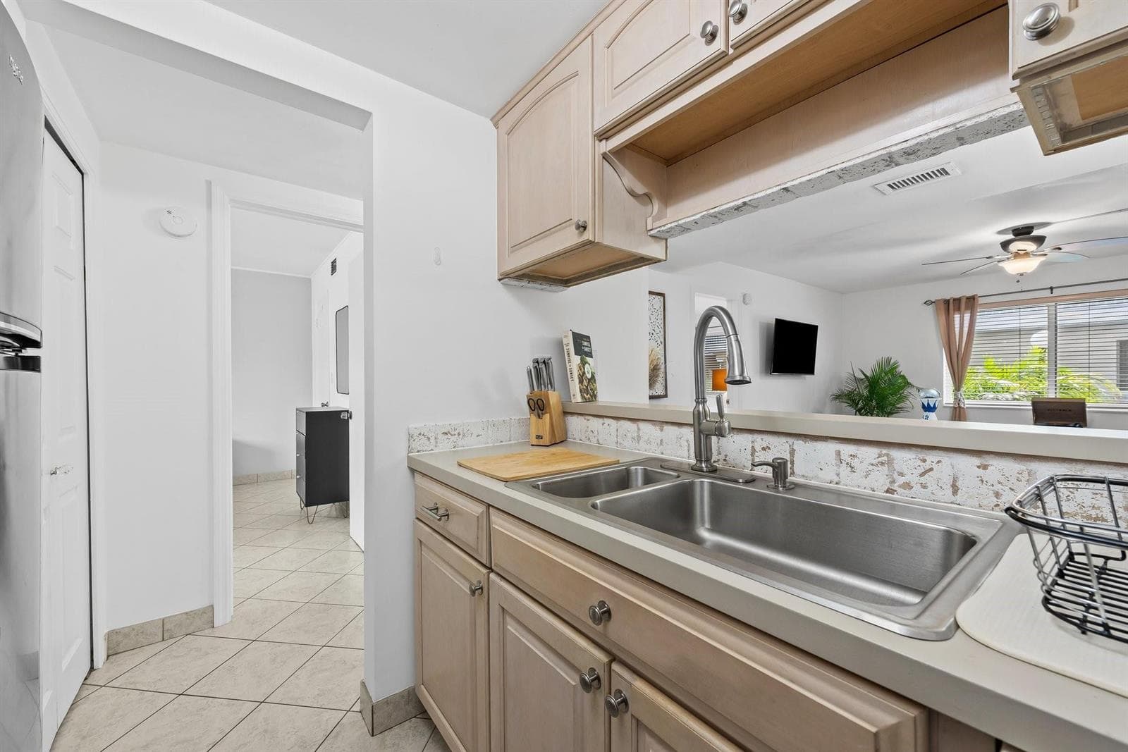 1000 SE 15th Street # 103, Fort Lauderdale, FL 33316 photo 7