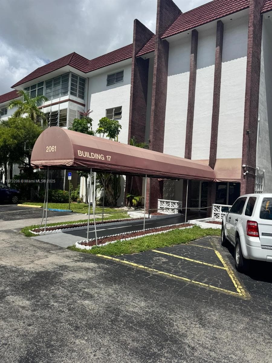 2061 NW 47th Ter # 407, Lauderhill, FL 33313 photo 13