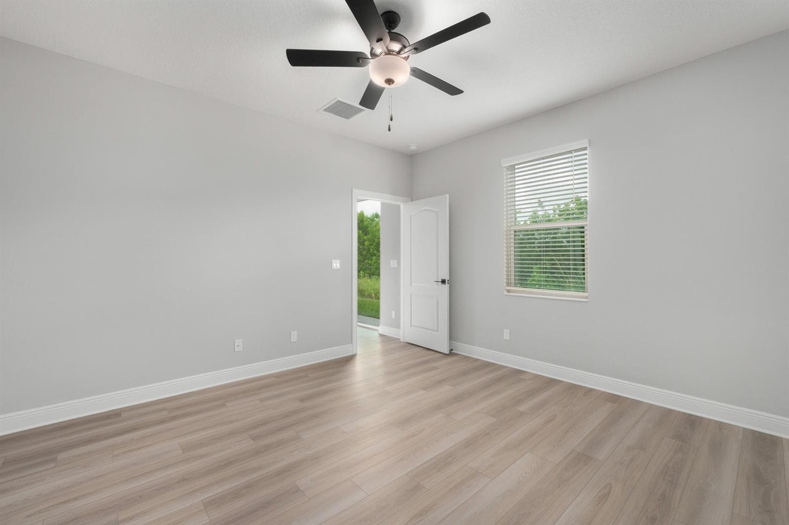1605 Celebration Drive, Fort Pierce, FL 34947 photo 9