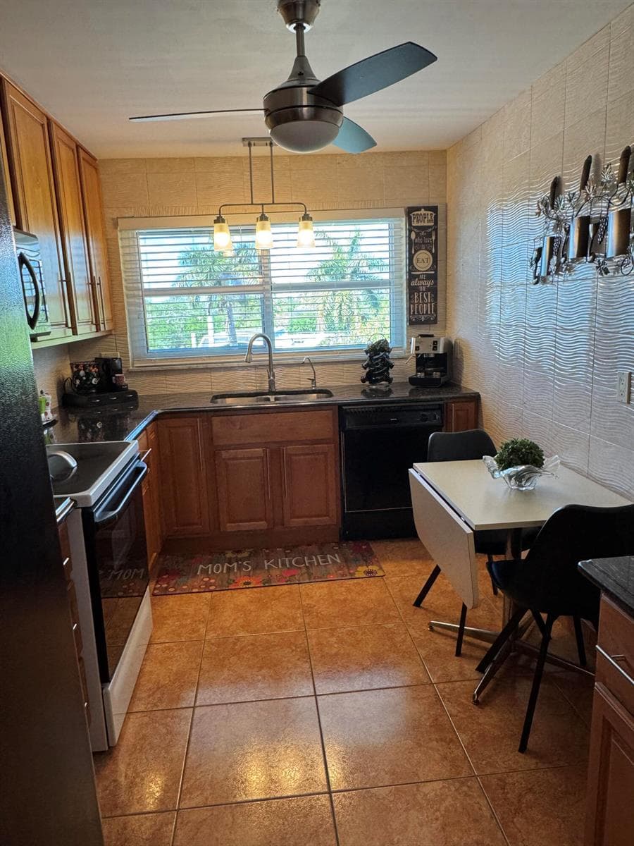 2010 S Federal Highway # I 405, Boynton Beach, FL 33435 photo 9