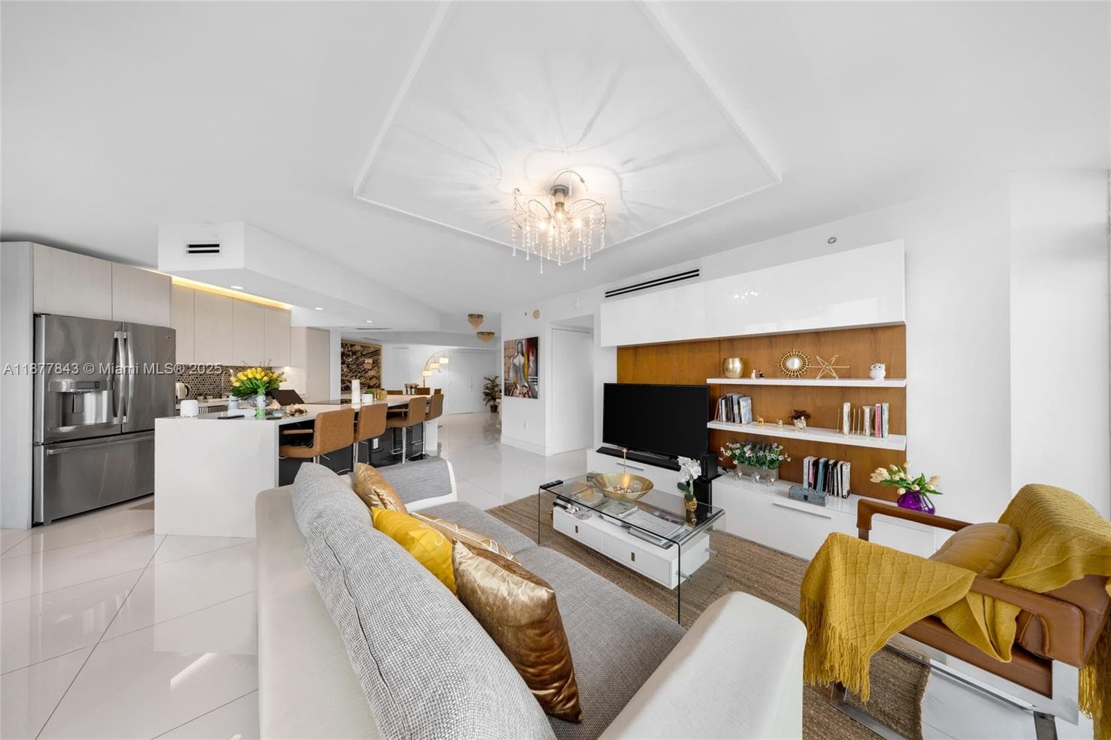 6301 Collins Ave # 2107, Miami Beach, FL 33141 photo 9