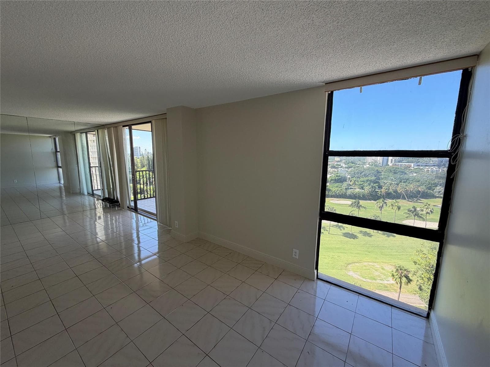 20335 W Country Club Drive # 1101, Aventura, FL 33180 photo 3