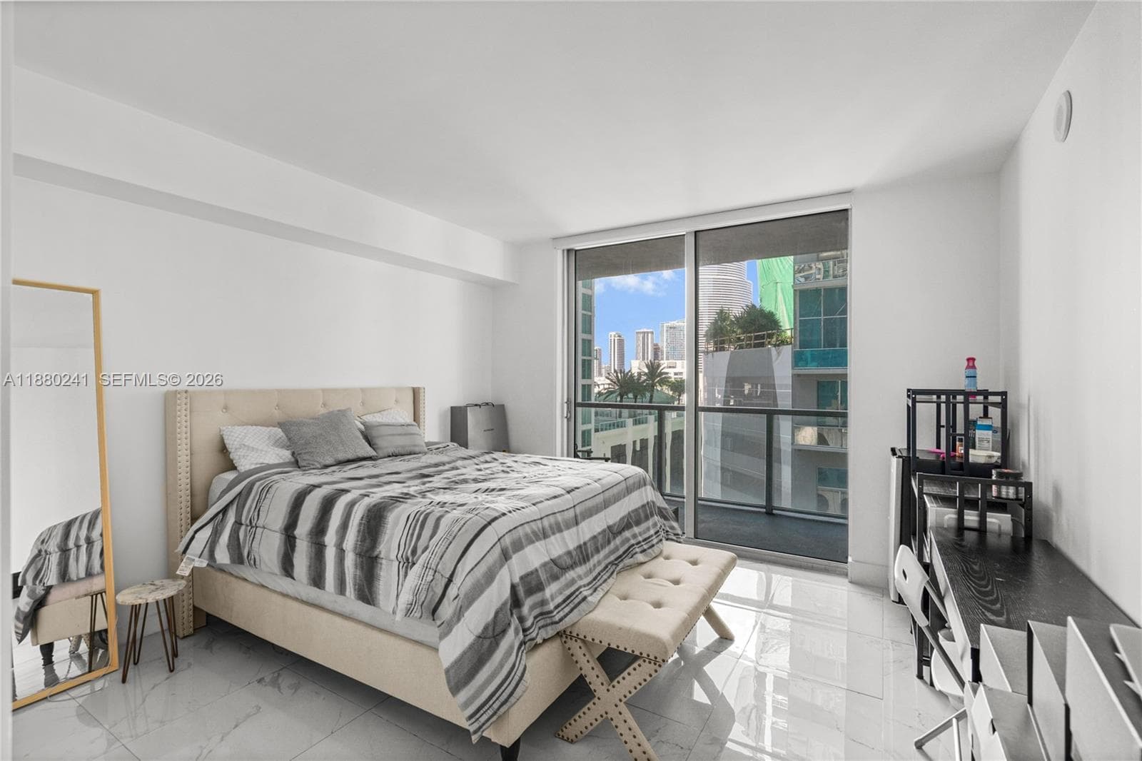 55 SE 6th St # 1203, Miami, FL 33131 photo 10