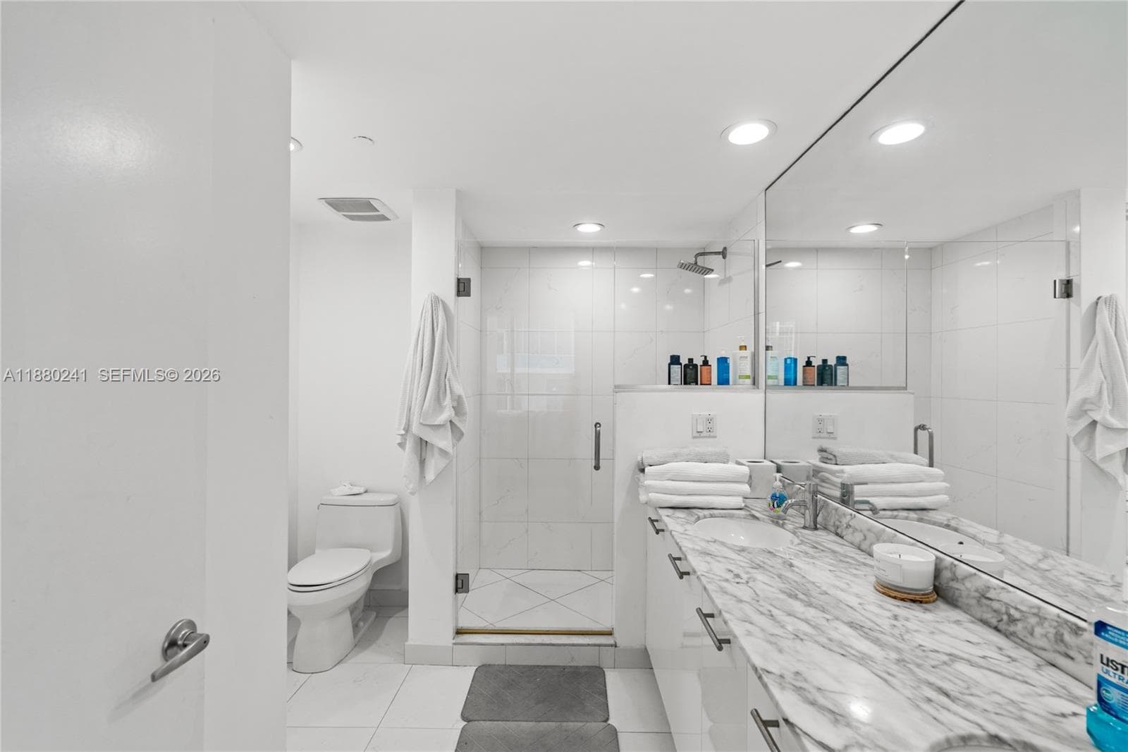 55 SE 6th St # 1203, Miami, FL 33131 photo 11