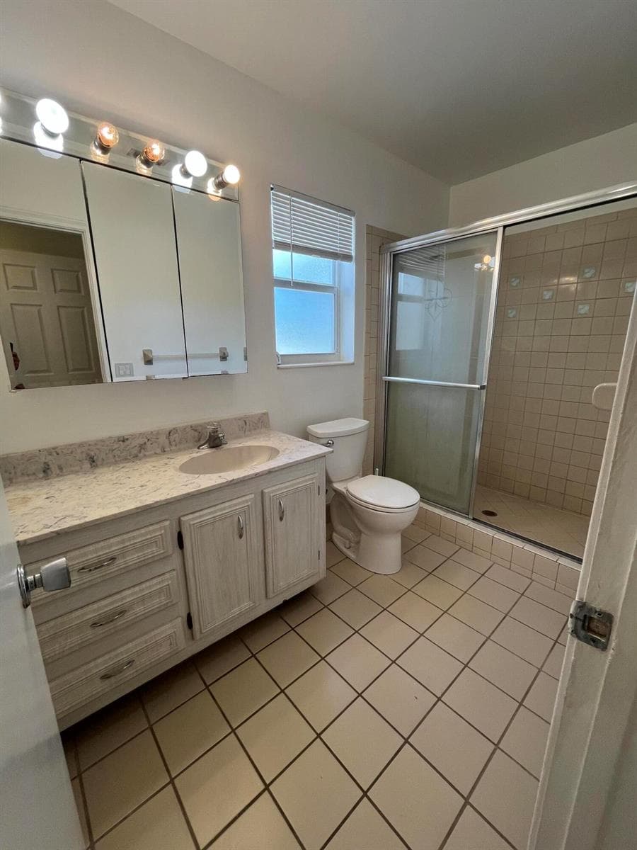 658 NE 6th Court # L, Boynton Beach, FL 33435 photo 8