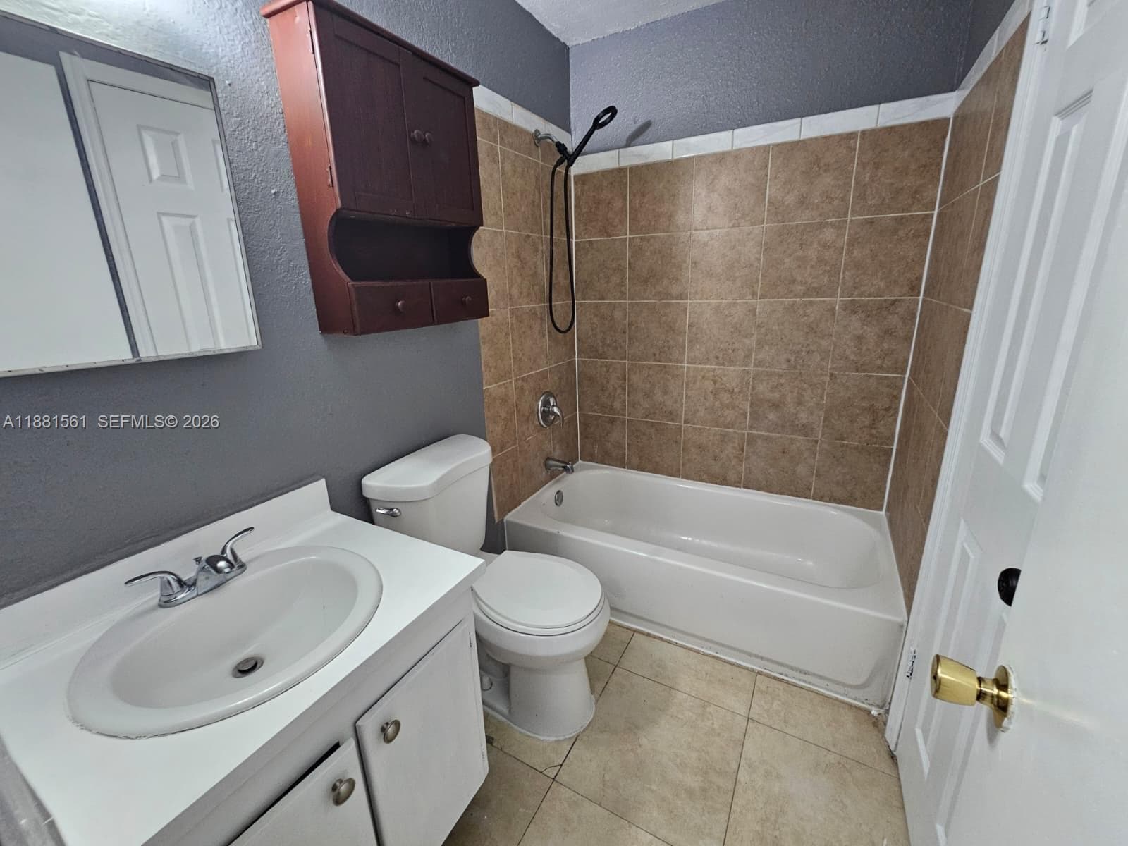 325 SW 80th Ter, North Lauderdale, FL 33068 photo 12