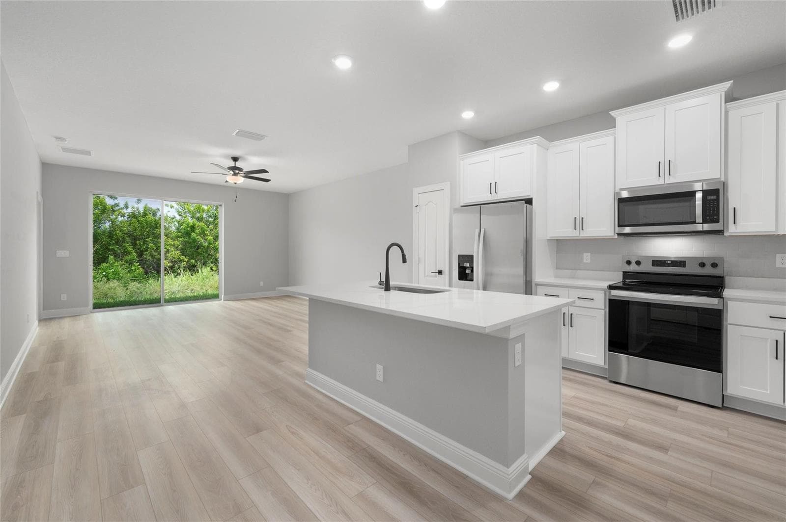 1609 Celebration Drive, Fort Pierce, FL 34947 photo 7