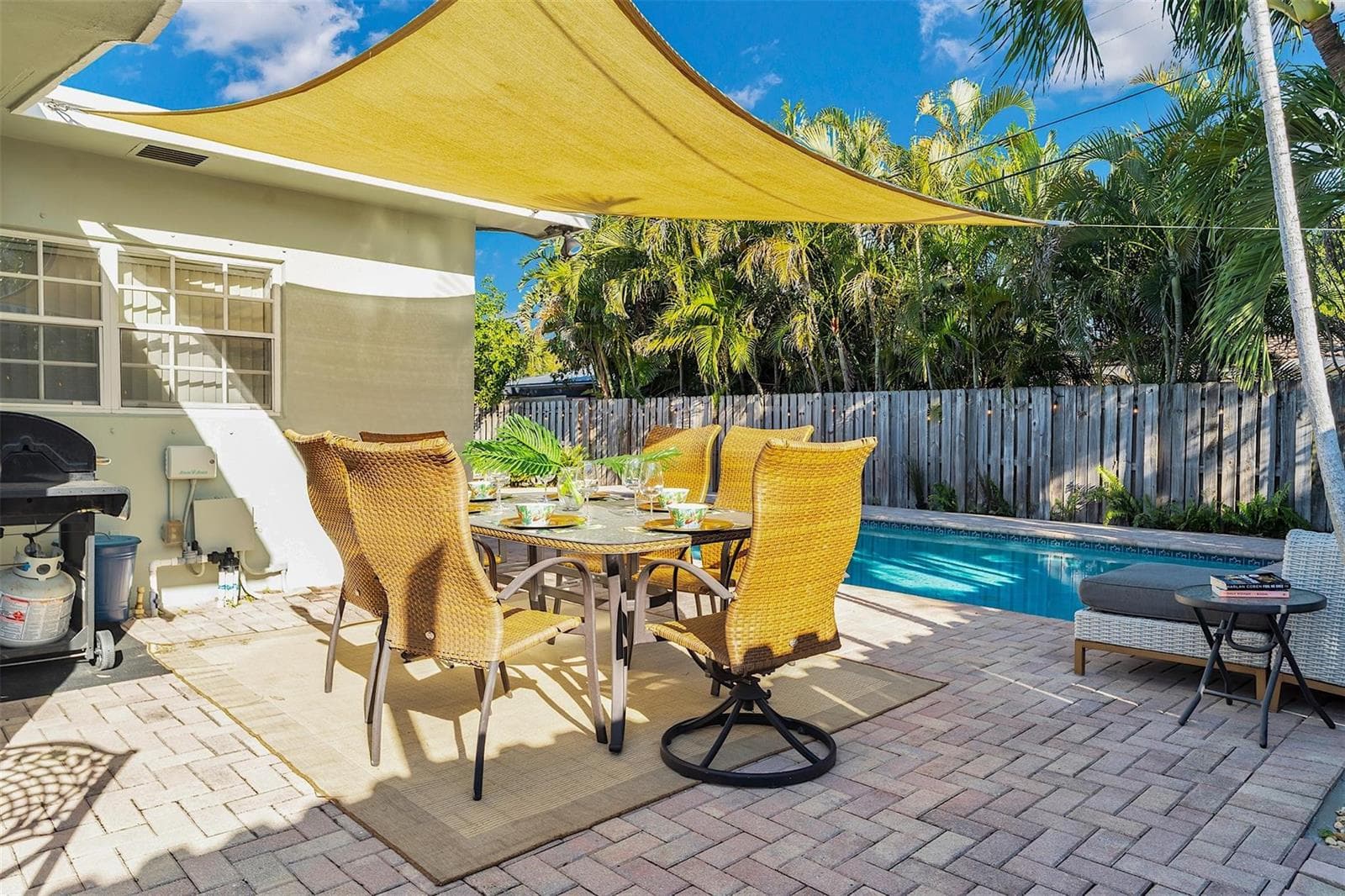 3221 Seaward Drive, Lauderdale By The Sea, FL 33062 photo 6