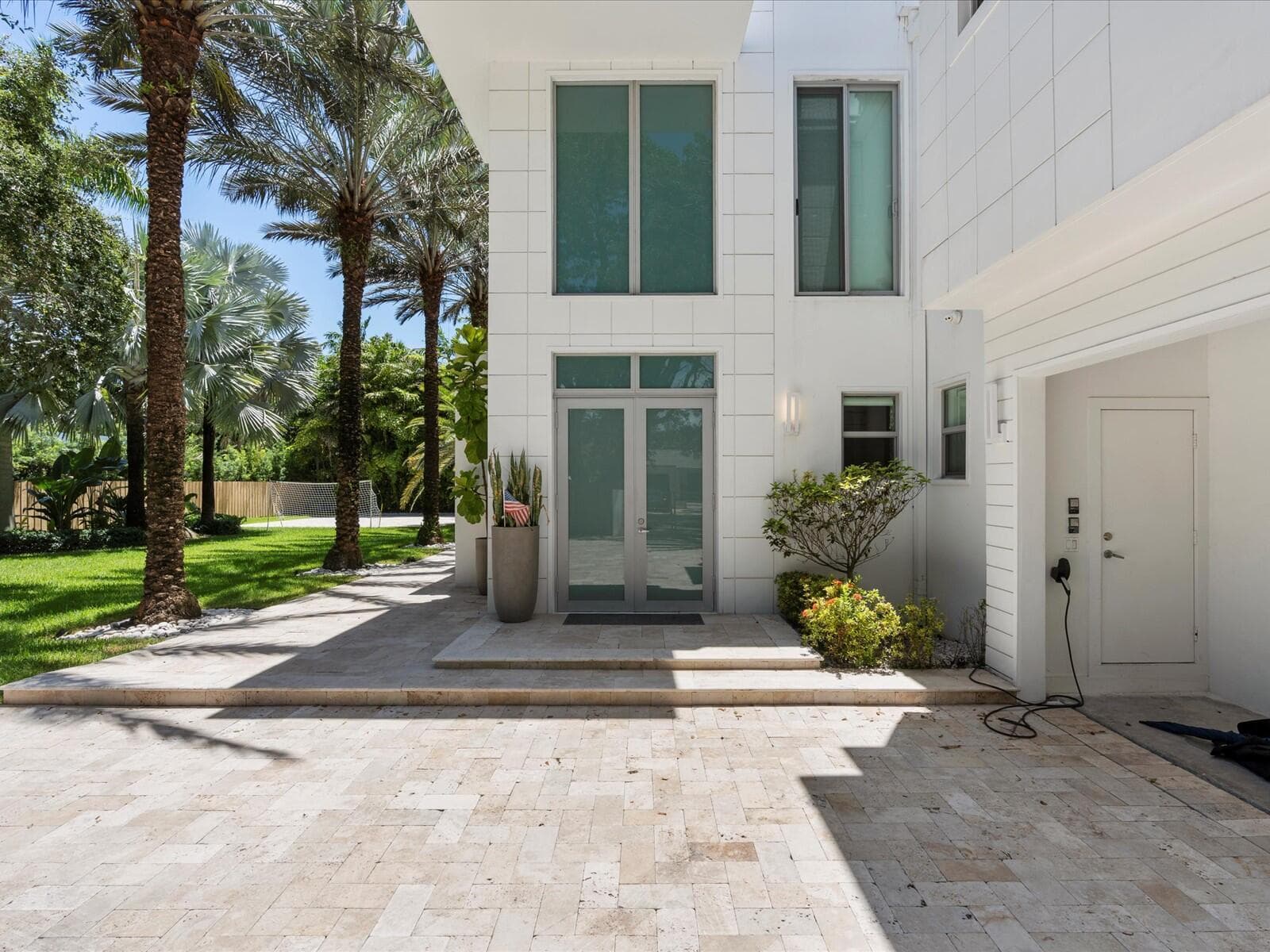 3917 SW 42nd Avenue, Miami, FL 33146 photo 7