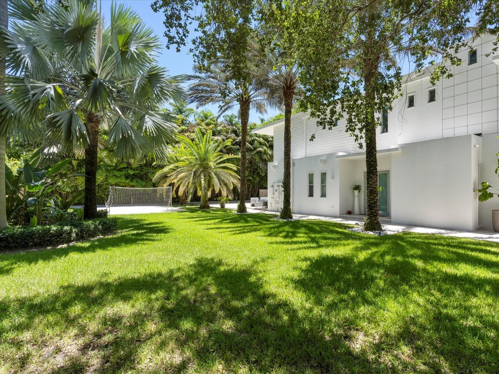 3917 SW 42nd Avenue, Miami, FL 33146 photo 11