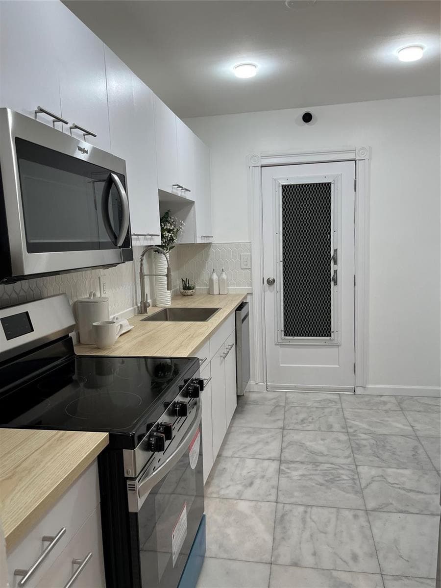 11685 Canal Drive # 304, North Miami, FL 33181 photo 10