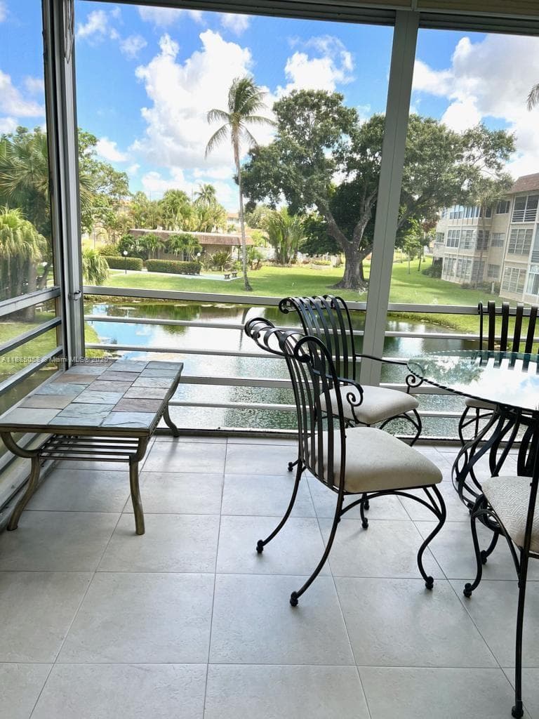 5051 W Oakland Park Blvd # 204, Lauderdale Lakes, FL 33313 photo 12