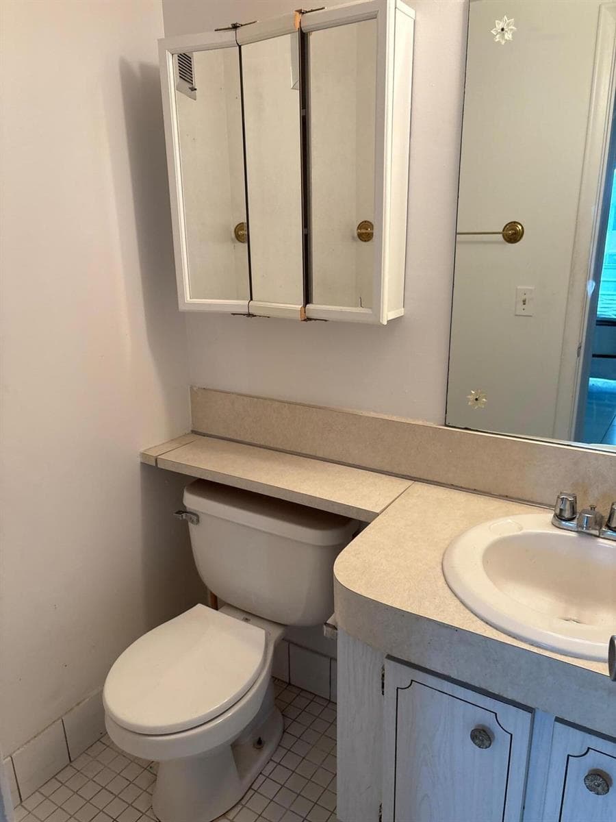 144 Norwich F, West Palm Beach, FL 33417 photo 11