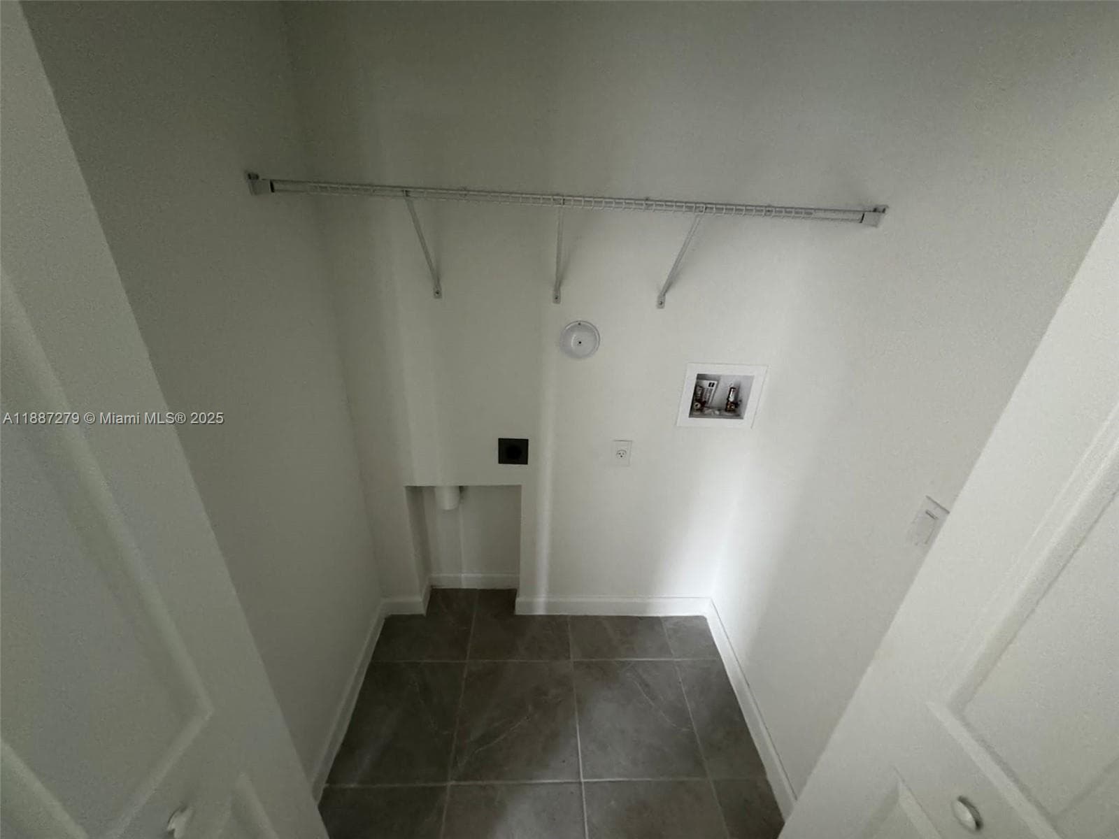 285 SW 159th Ln, Pembroke Pines, FL 33027 photo 10