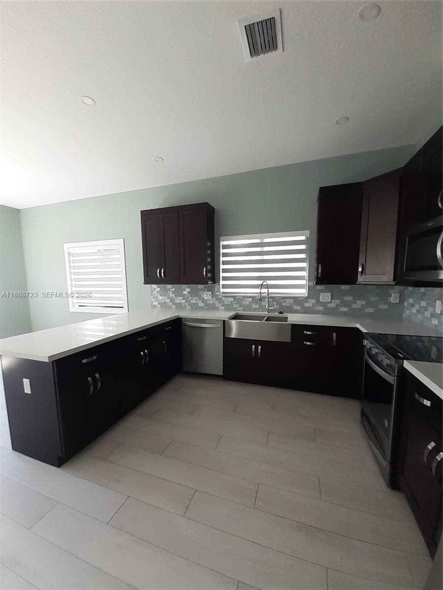 23 Jenny Ln, Key Largo, FL 33037 photo 6