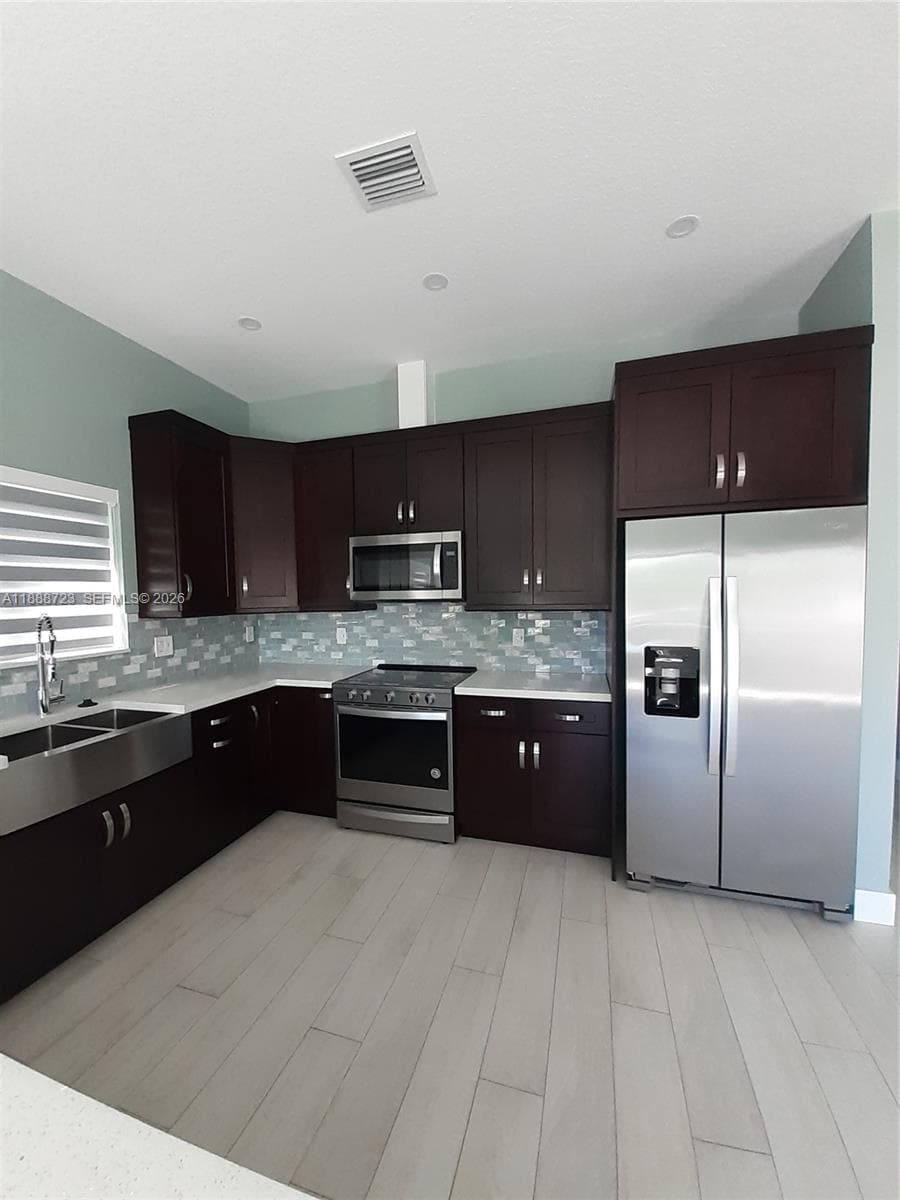 23 Jenny Ln, Key Largo, FL 33037 photo 7