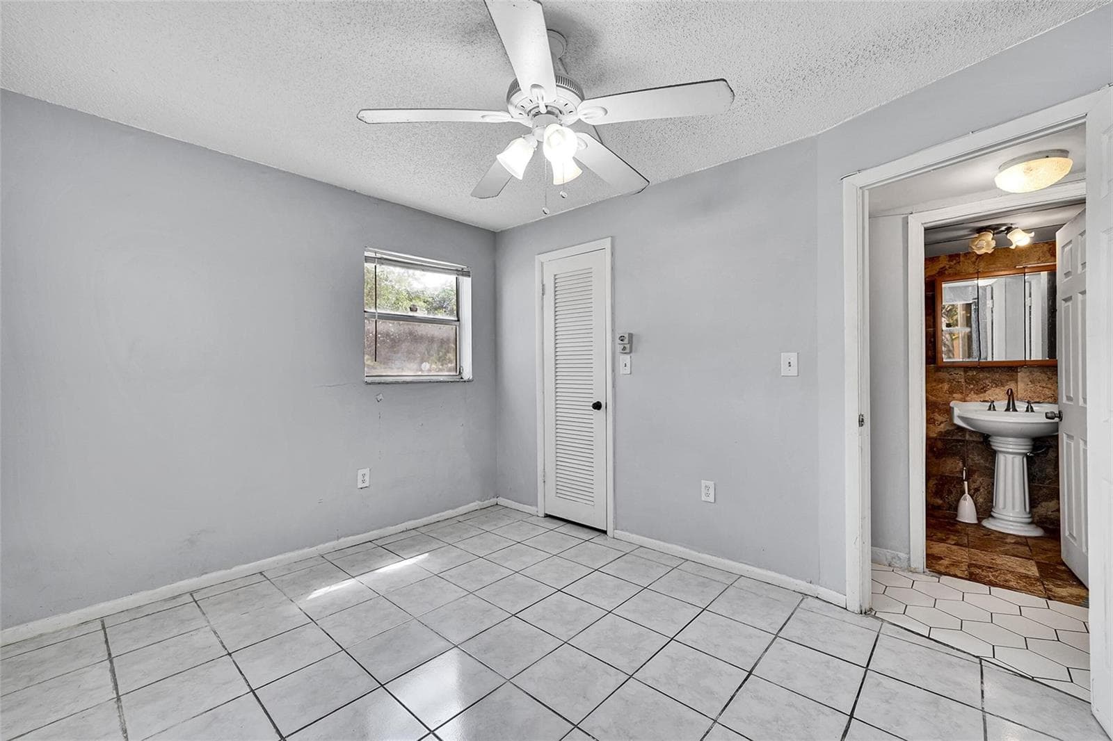 2901 Sunrise Lakes Drive # 101, Sunrise, FL 33322 photo 11