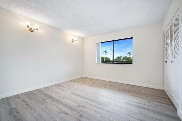 7770 Tahiti Lane # 405, Lake Worth, FL 33467 photo 12