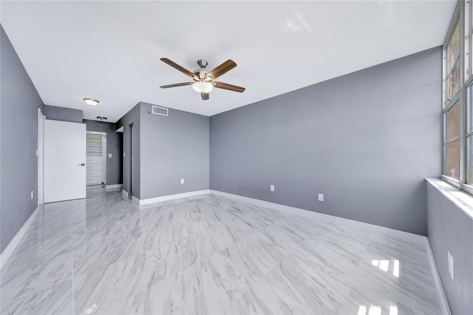 1100 Saint Charles Place # 708, Pembroke Pines, FL 33026 photo 12