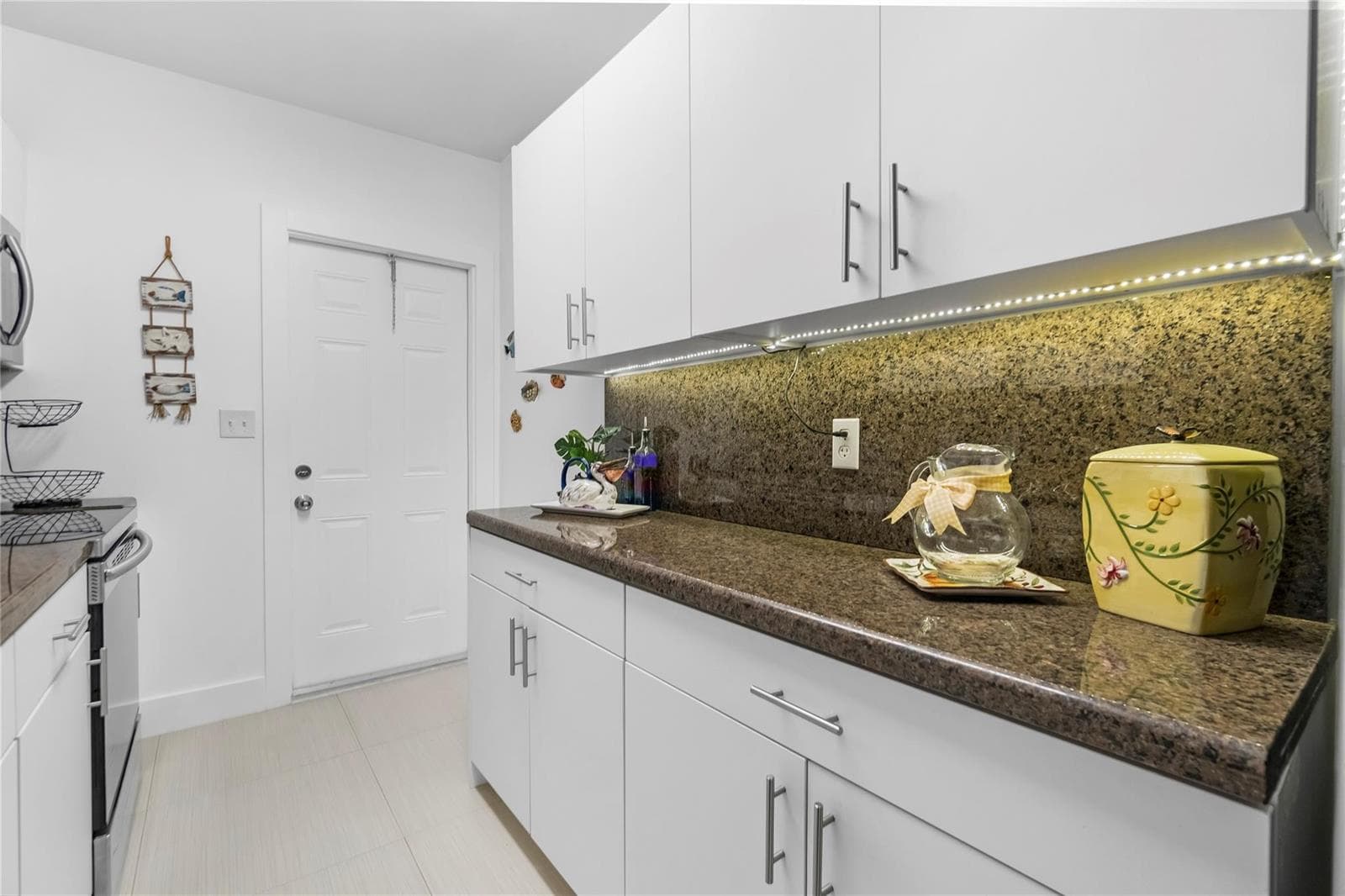 2600 S Ocean Drive # 308, Hollywood, FL 33019 photo 12