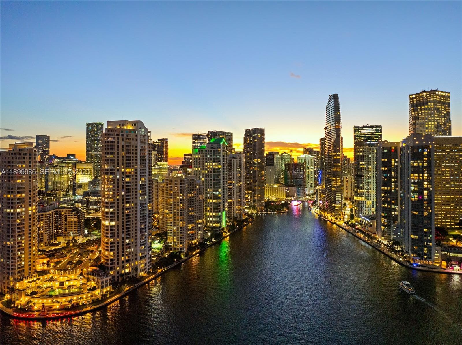 848 Brickell Key Dr # 204, Miami, FL 33131 photo 8