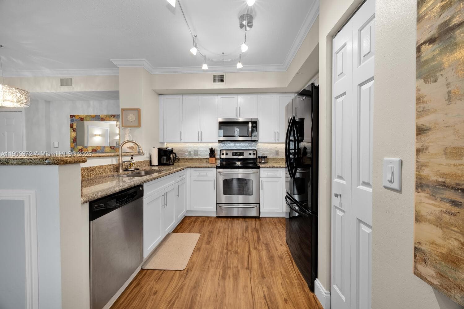 2421 NE 65th St # 211, Fort Lauderdale, FL 33308 photo 13