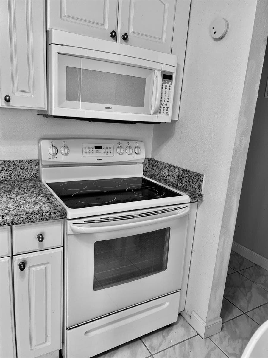 2161 NE 1st Court # 102, Boynton Beach, FL 33435 photo 8