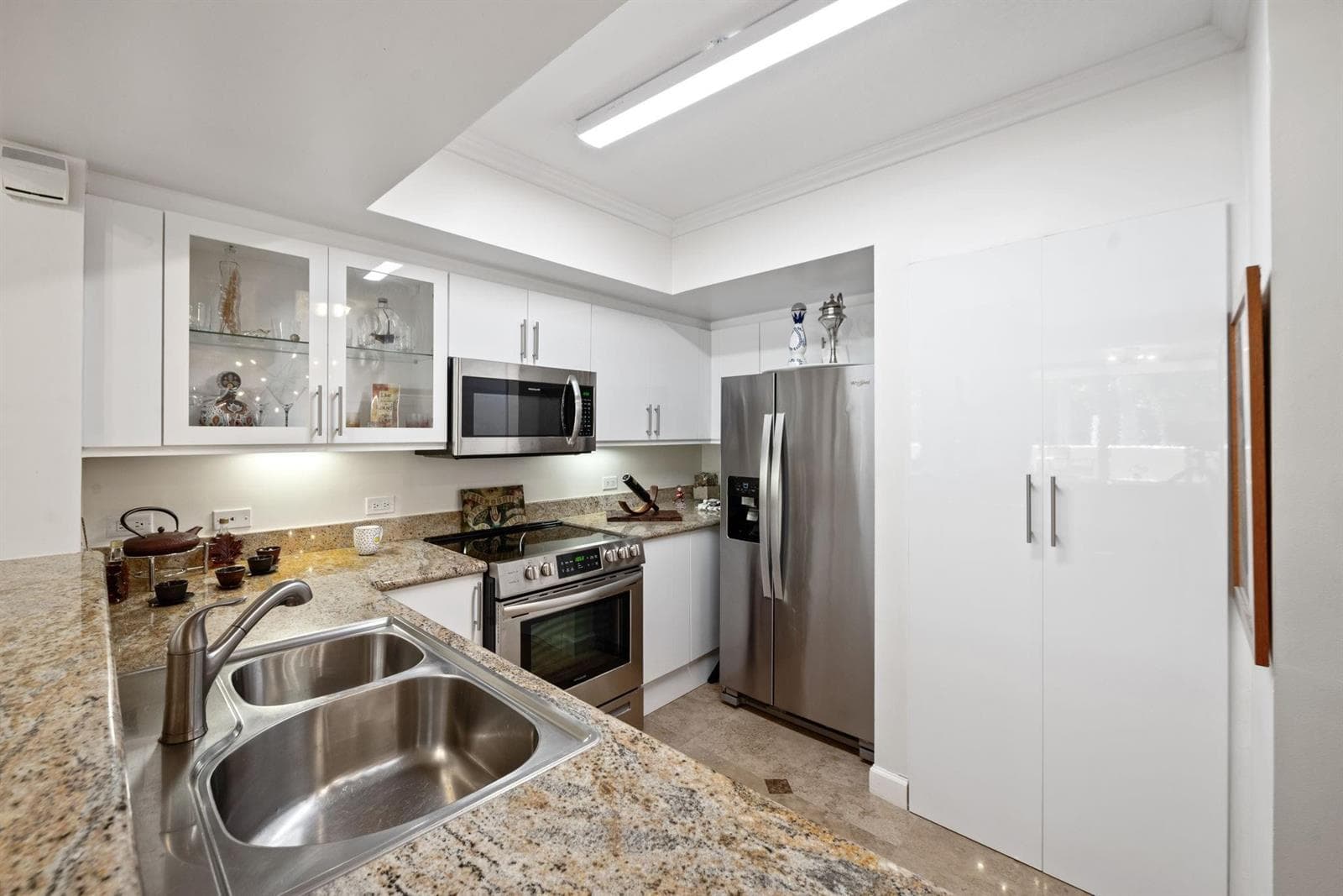 2011 N Ocean Boulevard # 206, Fort Lauderdale, FL 33305 photo 9