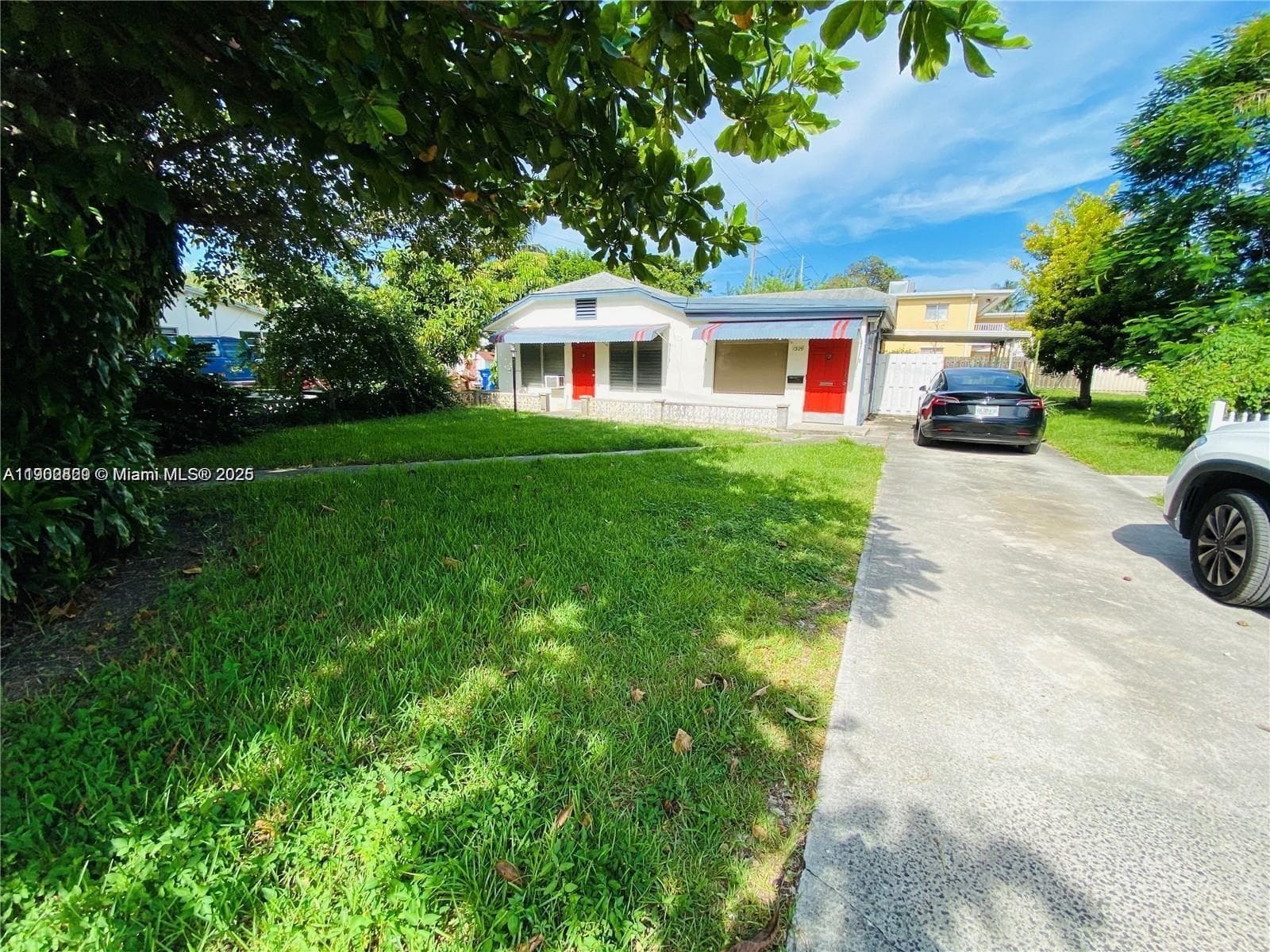 1309 N 24th Ave, Hollywood, FL 33020 photo 11