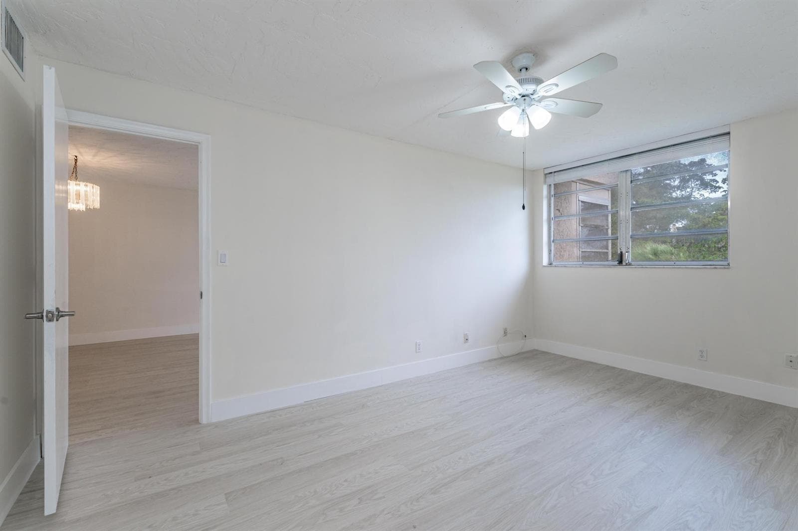 2551 Aragon Boulevard # 406, Sunrise, FL 33322 photo 13