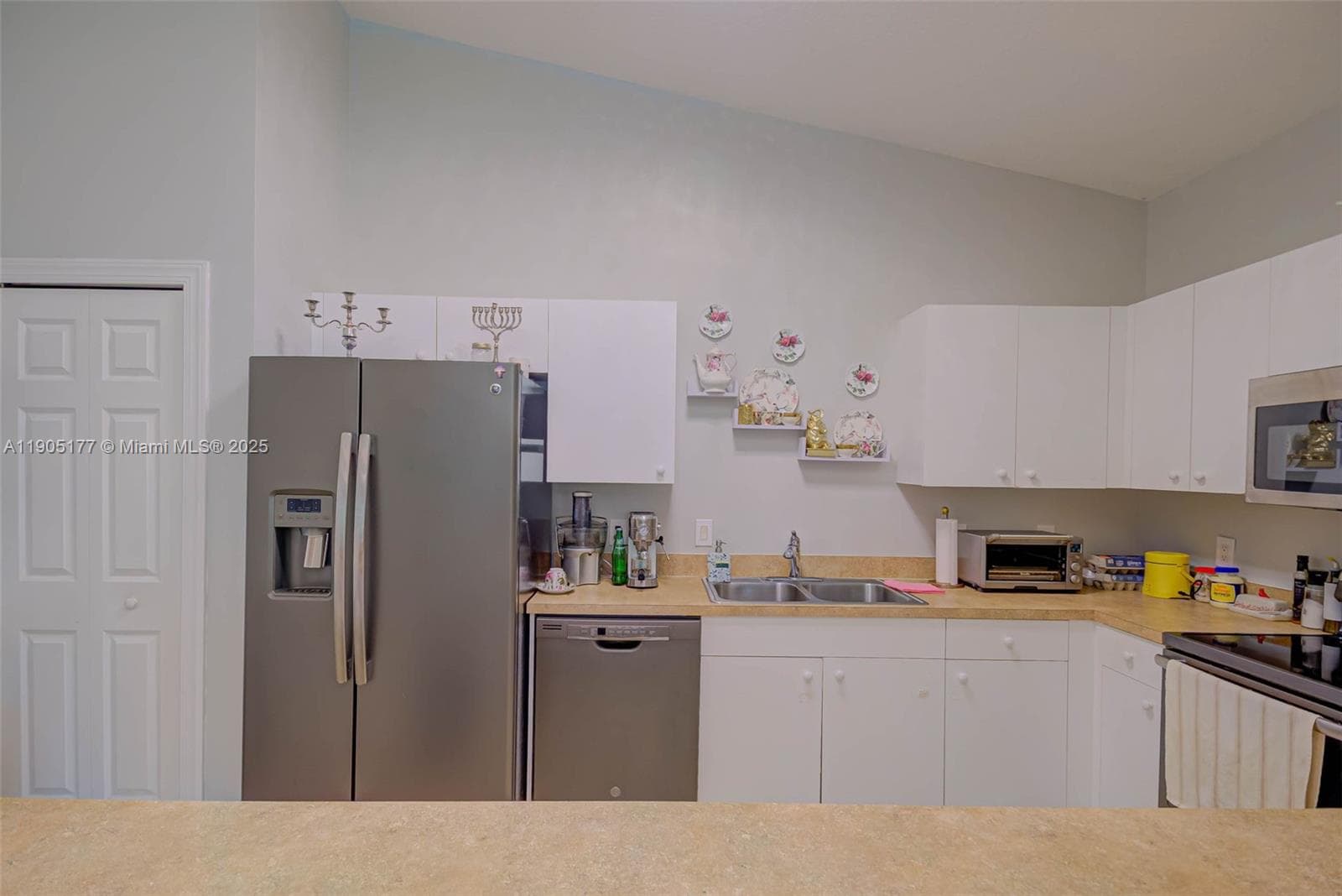 1050 Hancock Creek South Blvd # 203, Cape Coral, FL 33909 photo 7