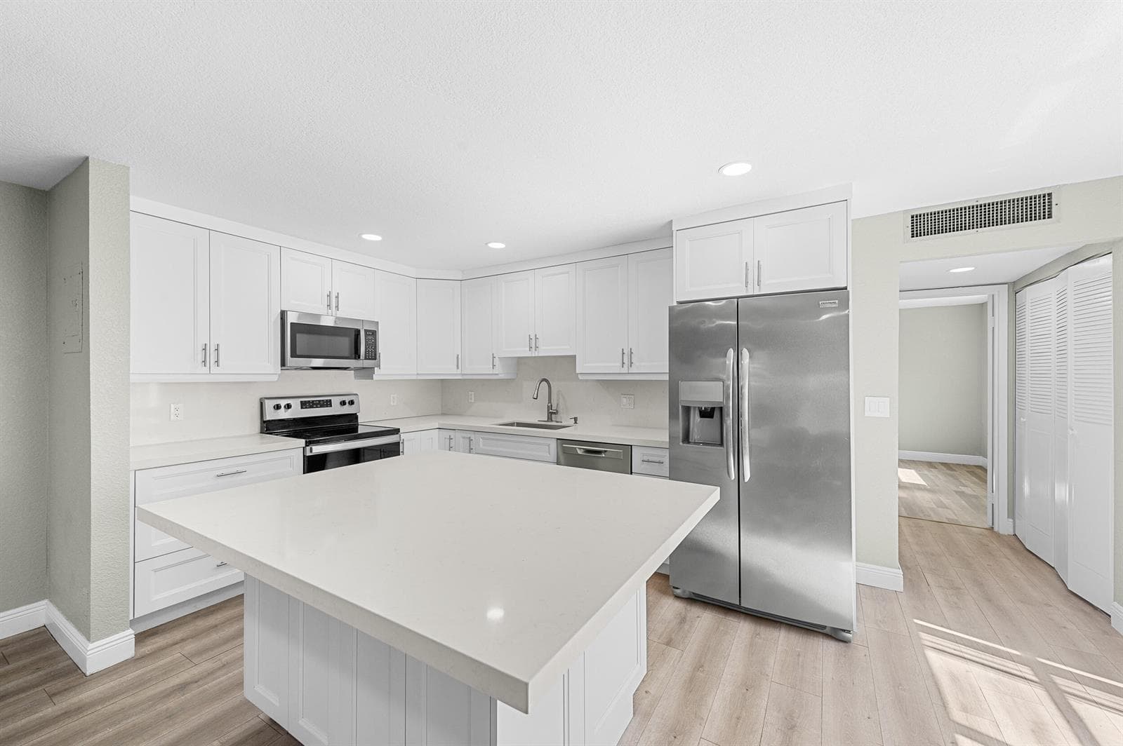 106 Tuscany B, Delray Beach, FL 33446 photo 12