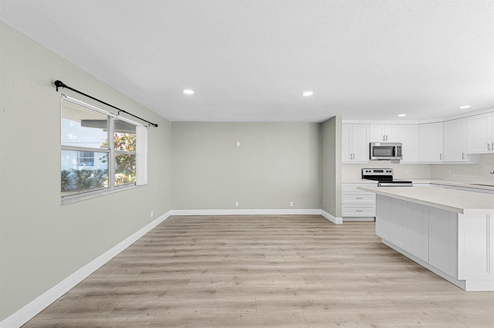 106 Tuscany B, Delray Beach, FL 33446 photo 9