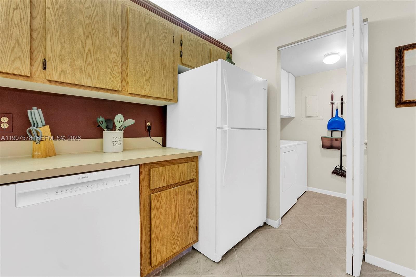 442 Pine Glen Ln # D-2, Green Acres, FL 33463 photo 13