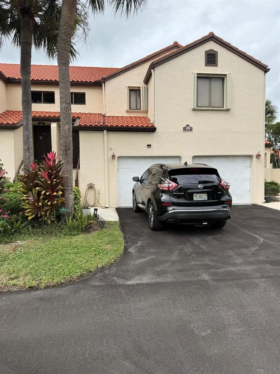 20 Via De Casas Sur # 204, Boynton Beach, FL 33426 photo 9
