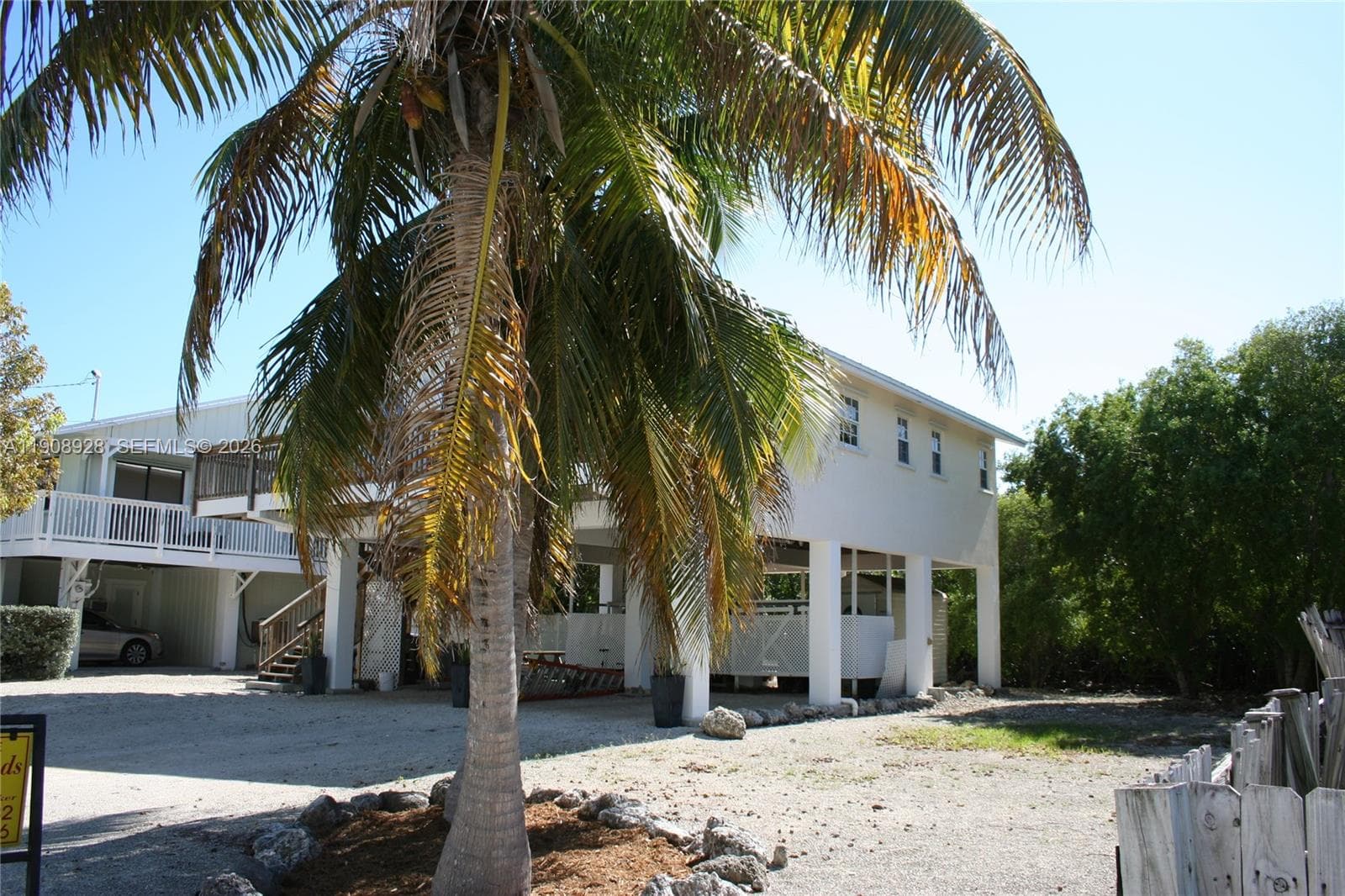 150 Peace Ave, Key Largo, FL 33037 photo 2