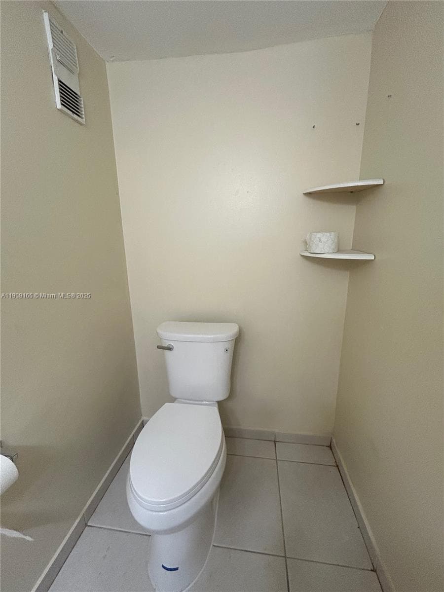14850 Naranja Lakes Blvd # B1G, Homestead, FL 33032 photo 11
