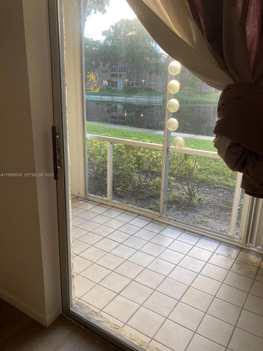9070 Lime Bay Blvd # 108, Tamarac, FL 33321 photo 12