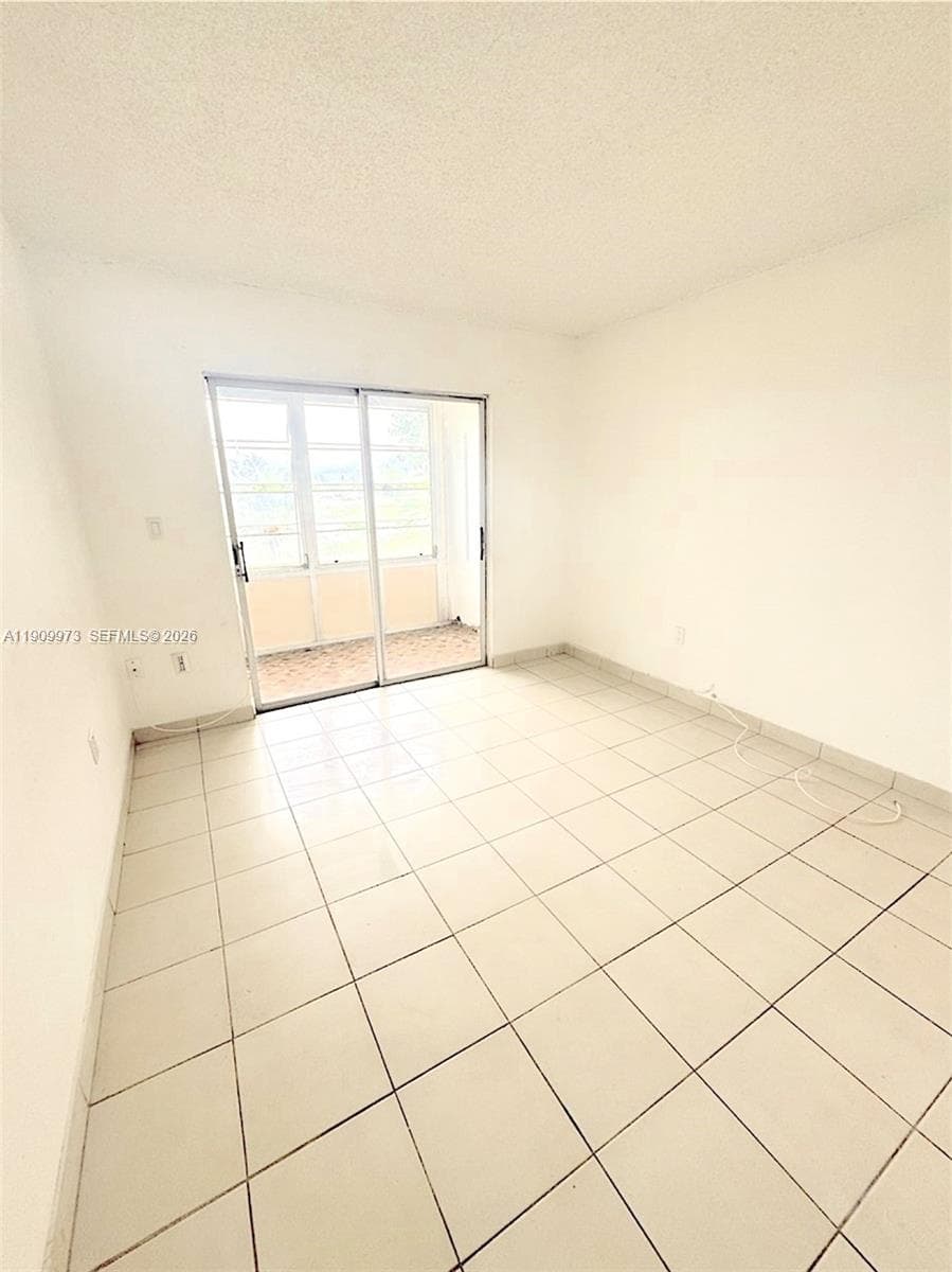 20120 NE 2nd Ave # W27, Miami Gardens, FL 33179 photo 9