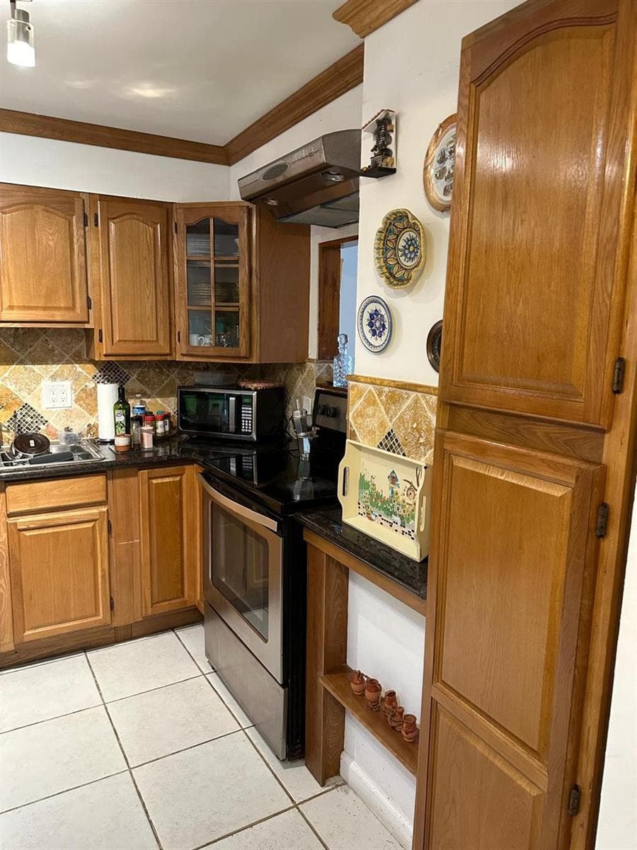 2821 NE N Miami Beach Boulevard # 3M, North Miami Beach, FL 33160 photo 8