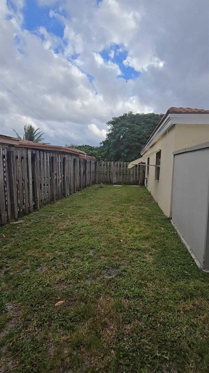 1435 NE 182nd Street, North Miami Beach, FL 33162 photo 11