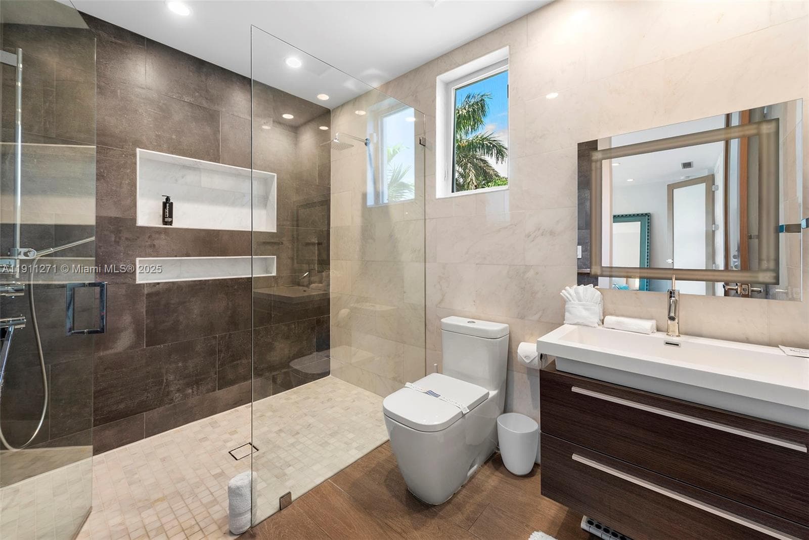 1319 Seminole Dr, Fort Lauderdale, FL 33304 photo 13