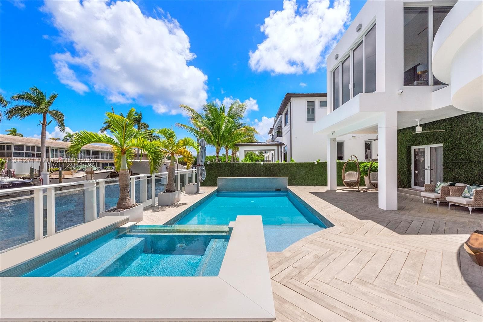1319 Seminole Dr, Fort Lauderdale, FL 33304 photo 8
