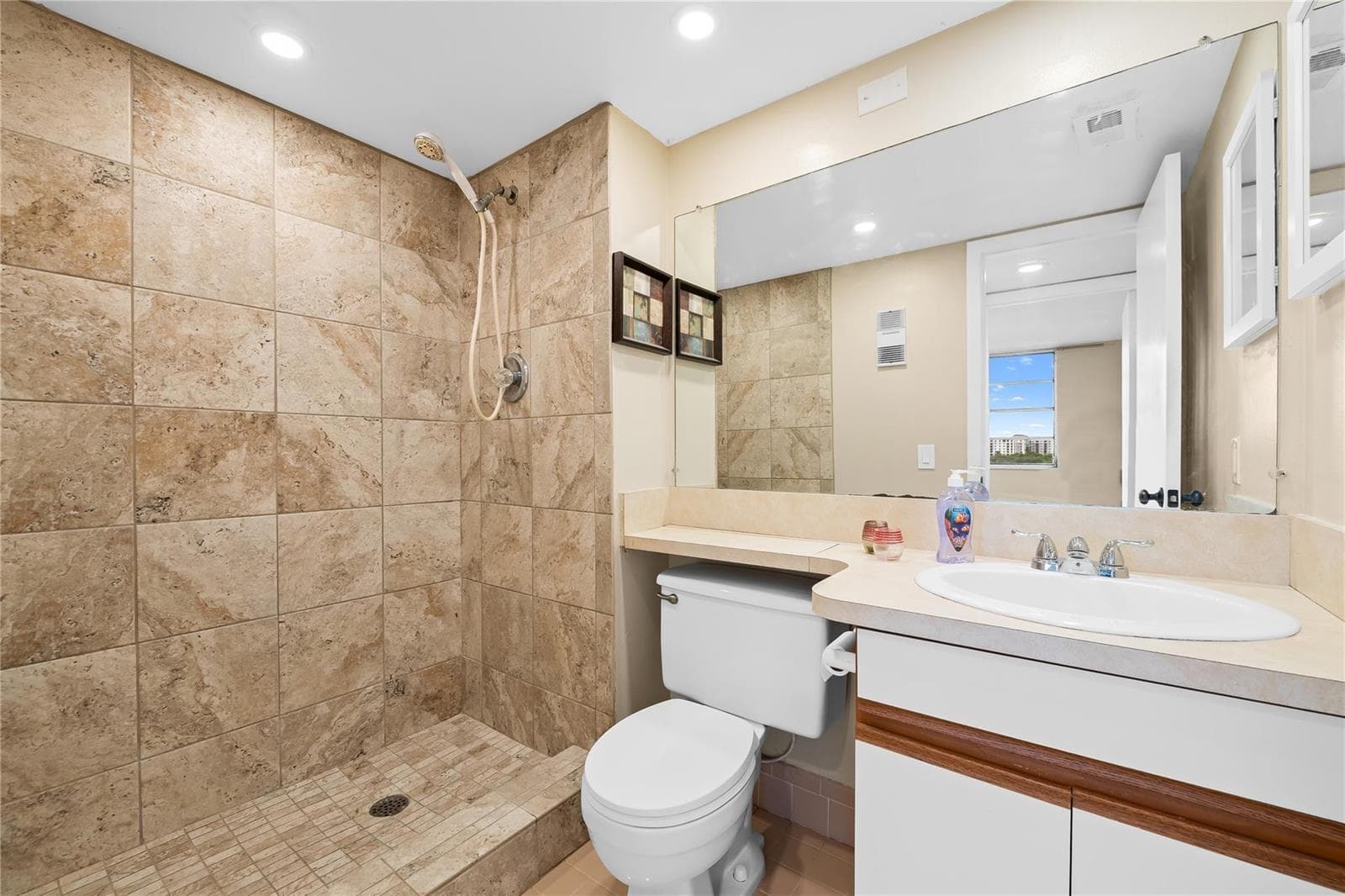3300 W Rolling Hills Circle # 610, Davie, FL 33328 photo 11
