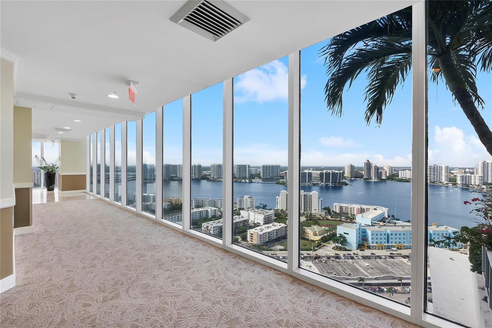 18001 Collins Avenue # 2806, North Miami Beach, FL 33160 photo 13