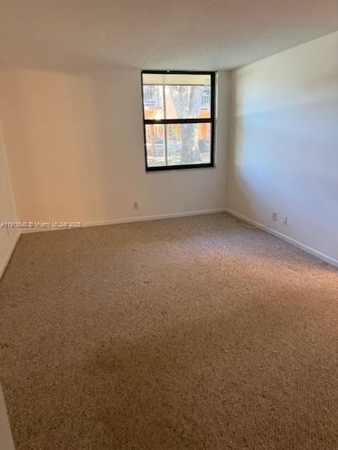 400 Commodore Dr # 108, Plantation, FL 33325 photo 8